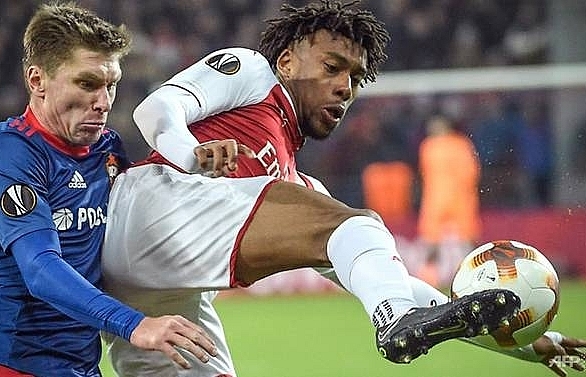 Iwobi boost as Emery looks to reload Gunners