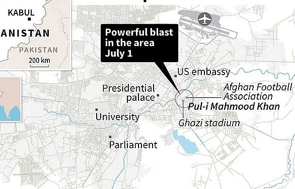 At least 53 wounded as powerful car bomb rocks Kabul