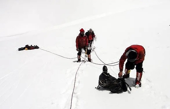 'Black box' reveals last moments of doomed Himalayan climbers