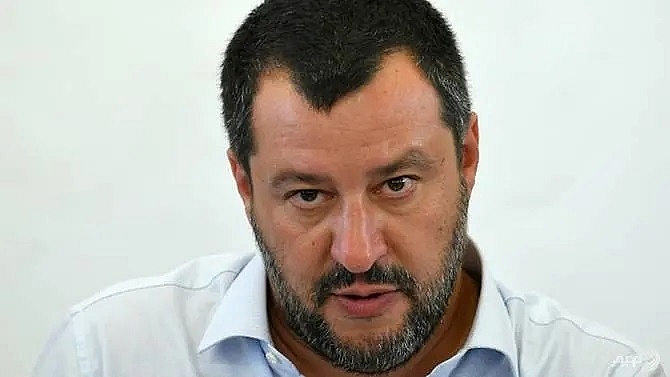 italys salvini denies receiving russian oil money