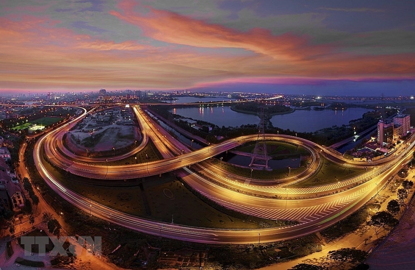 modern hanoi sky view