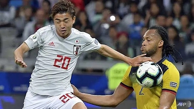 barcelona complete signing of rising japan star abe