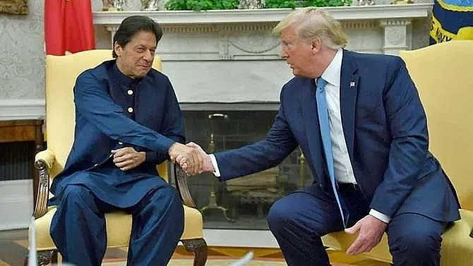 trump praises pakistans role in progress on afghan peace