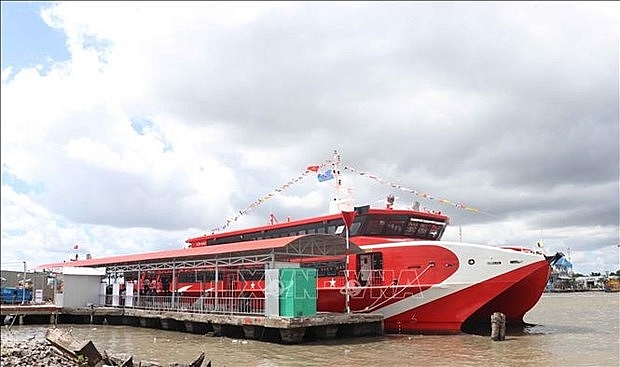 ca mau launches first express boat service to nam du phu quoc