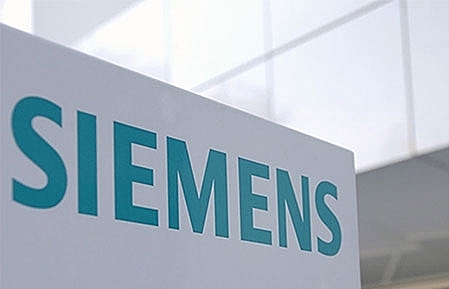 Siemens shifts away from coal as it wins spin-off backing