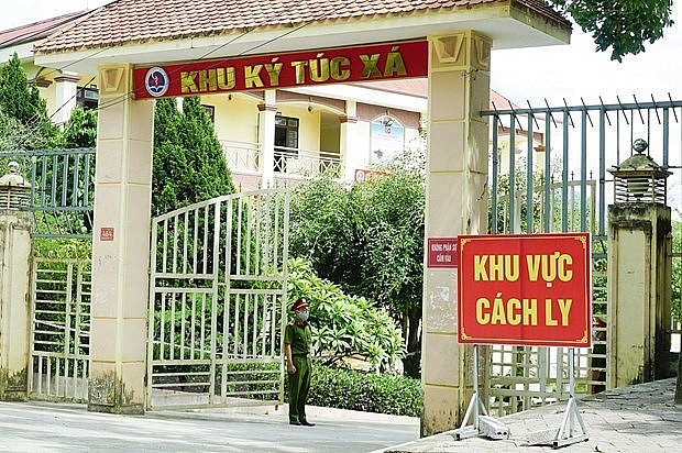 two new imported cases of covid 19 raise total to 372