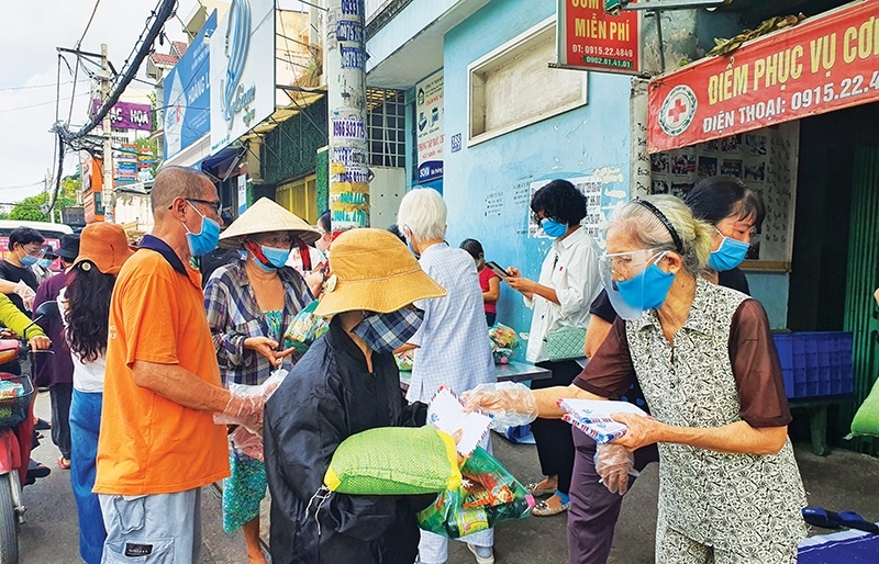Ho Chi Minh City preparing for complicated fortnight