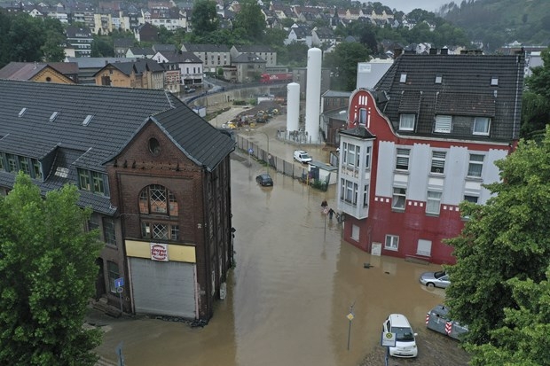Vietnamese leaders offer sympathy to Germany over severe floods