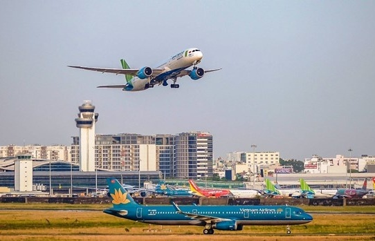 CAAV asked to tackle high rates in flight delays, cancellations