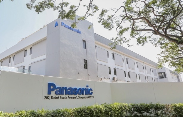 panasonic to build 4bn electric vehicle battery plant in us
