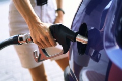 oil eases elicits demand for lower retail prices