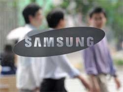 Samsung boosted as Jobs steps down at Apple