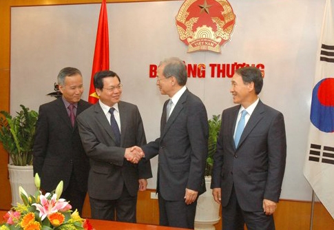 vn rok agree to launch fta negotiations