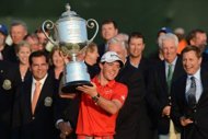 mcilroy wins pga championship vaults into no 1