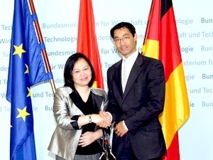 vietnam keen to boost economic ties with germany
