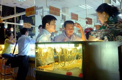 Gold demand remains strong