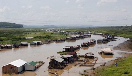 dong nai cracks down on pollution