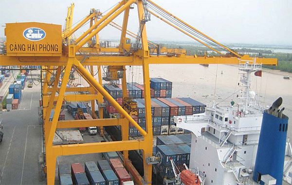 Haiphong Port closes first day at HSE with success