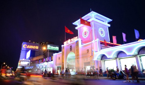 ben thanh market public toilet to have air conditioning music bilingual notes