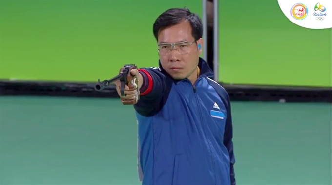 vinh grabs silver at mens 50m pistol