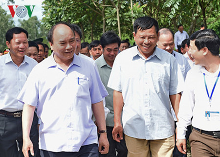 pm visits nghe an province