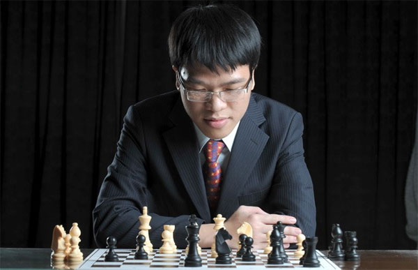 Liem beats Garry Kasparov in US chess tourney