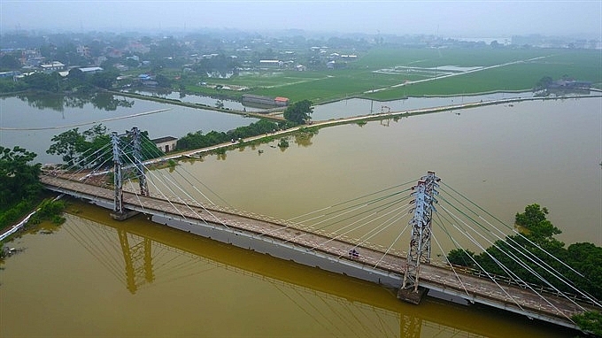 hanoi mulls mass evacuation due to floods