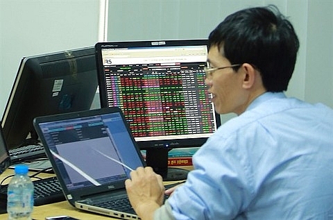 vietnam stocks slip on china us trade fears