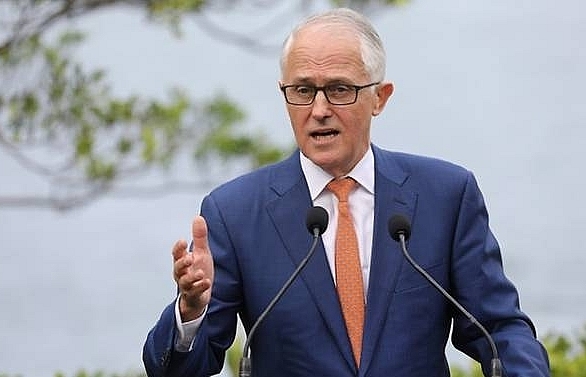 Australian PM Turnbull survives party leadership challenge
