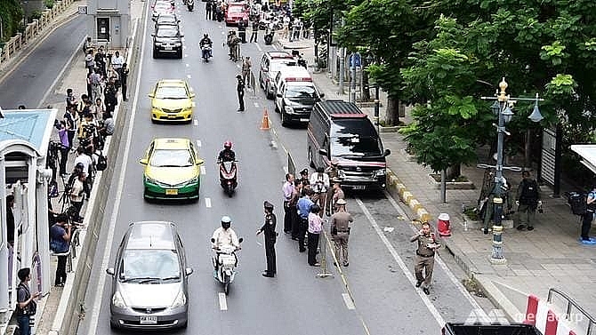 six bombs explode in bangkok as city hosts major security summit