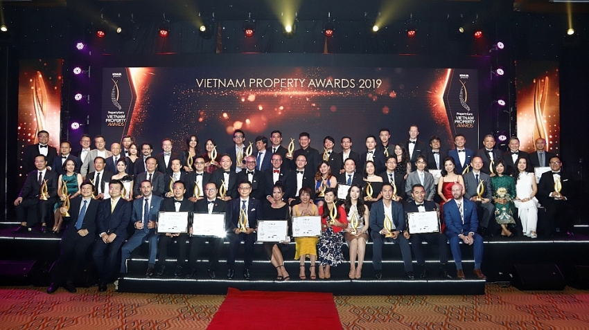 vietnams best developers honoured in awards programme