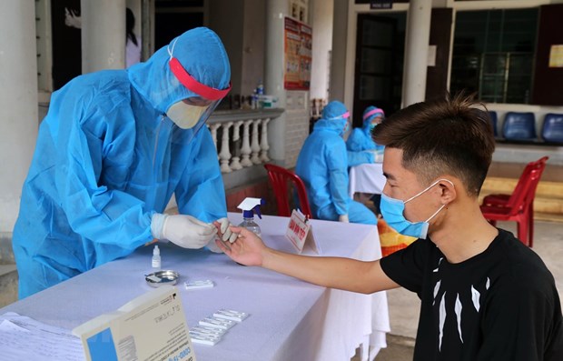 two new covid 19 cases linked to da nang outbreak