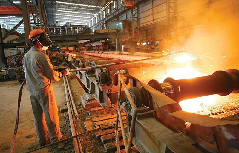 Steelmakers question timing of product tax adjustments