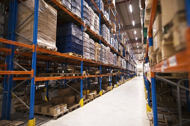 1557 Better linkage sought in warehouse system