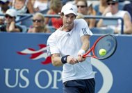 Olympic champion Murray reaches last 16 at US Open