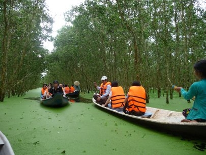 city operators offer delta flooding tours