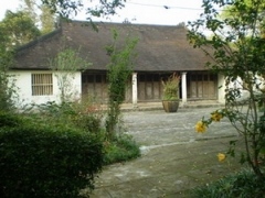 belgian region helps restore hue ancient house