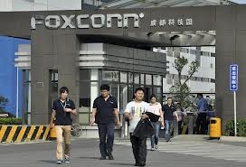 china foxconn factory reopens after brawl manager