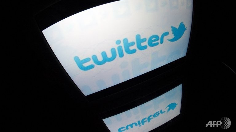 Twitter buys mobile advertising startup