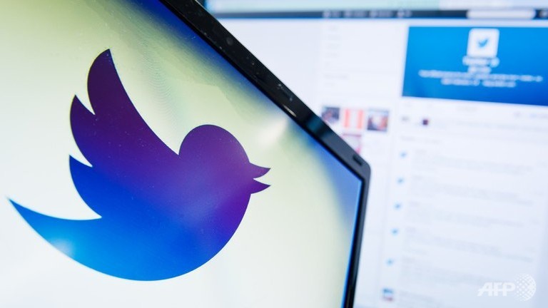 twitter announces in tweet plans for ipo