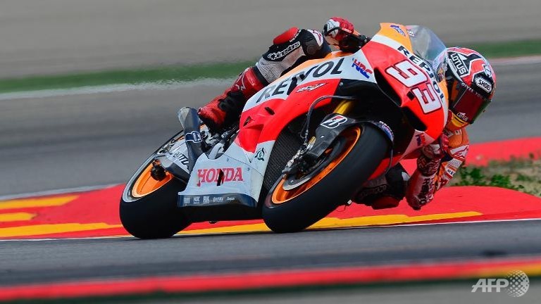 marquez closes in on title with aragon gp win