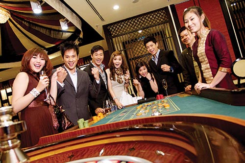 experts at odds over proposed 4b casino investment requirement