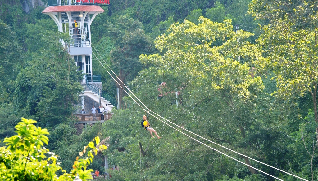 ziplining to attract more tourists to phong nha ke bang