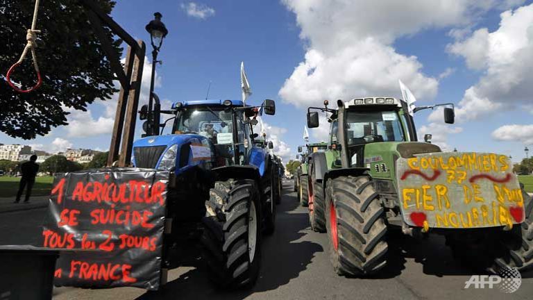 Angry Farmers Hold Massive Tractor Protest In Paris