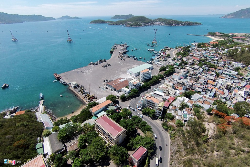 Thành phố biển đẹp nhất Việt Nam nhìn từ trên cao