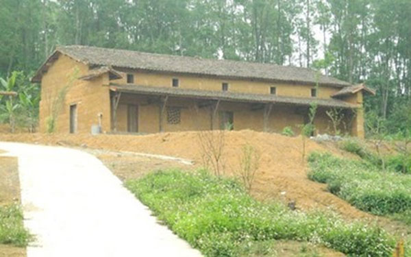 Ha Giang, Pu Peo, build houses