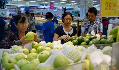 87 suspect safety of fruits sold at ho chi minh city markets survey