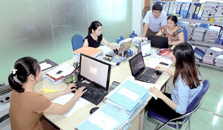 vn business climate slow improving