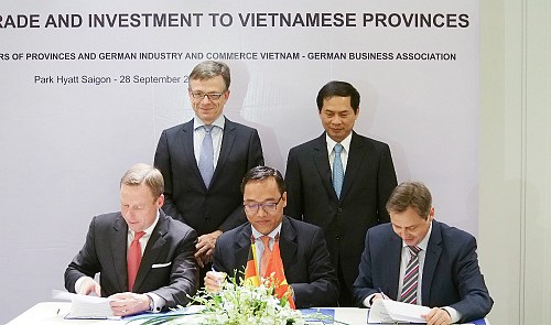 german business bodies sign mou to boost trade investment relations with vietnamese locales