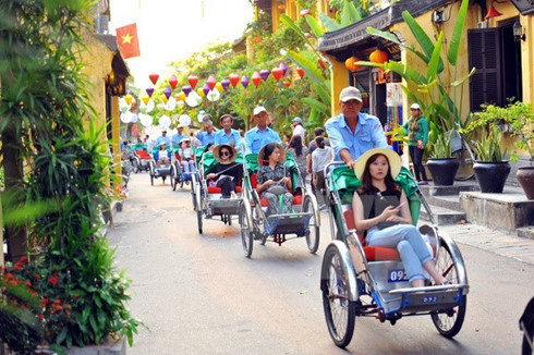 eiu vietnam determined to promote tourism